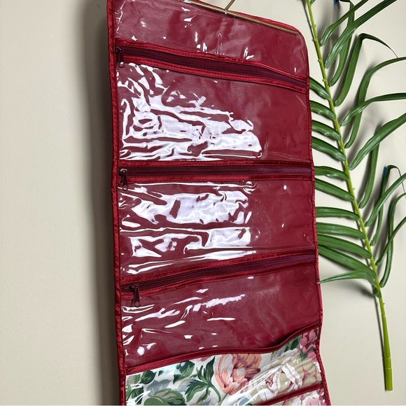 Vintage Floral Makeup Toiletries Hanging Roll Up Travel Organizer - Picture 4 of 6